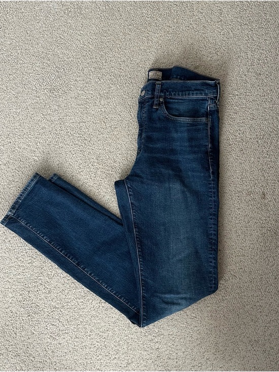 J. Crew Other - J. Crew Men's Slim Jeans in Dark Indigo Wash size 33x34 GREAT CONDITION!